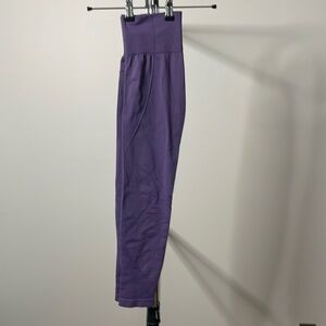 Zyia purple seamless